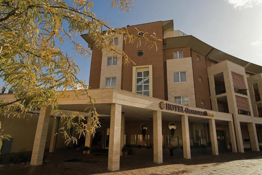 Hotel Granducato Montelupo Fiorentino Dış mekan fotoğraf